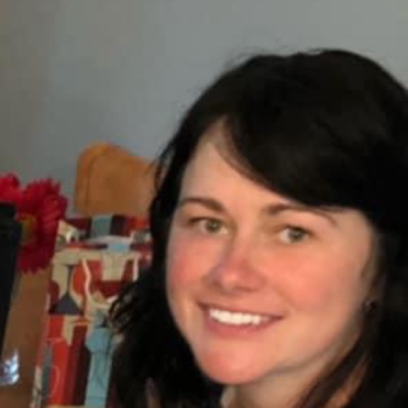 Meet your Posher, Michelle - Picture 1 of 1